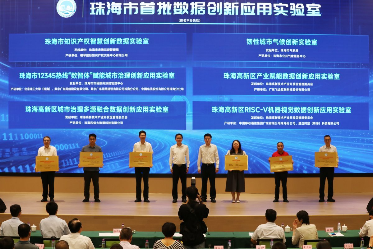 图片1 图片1